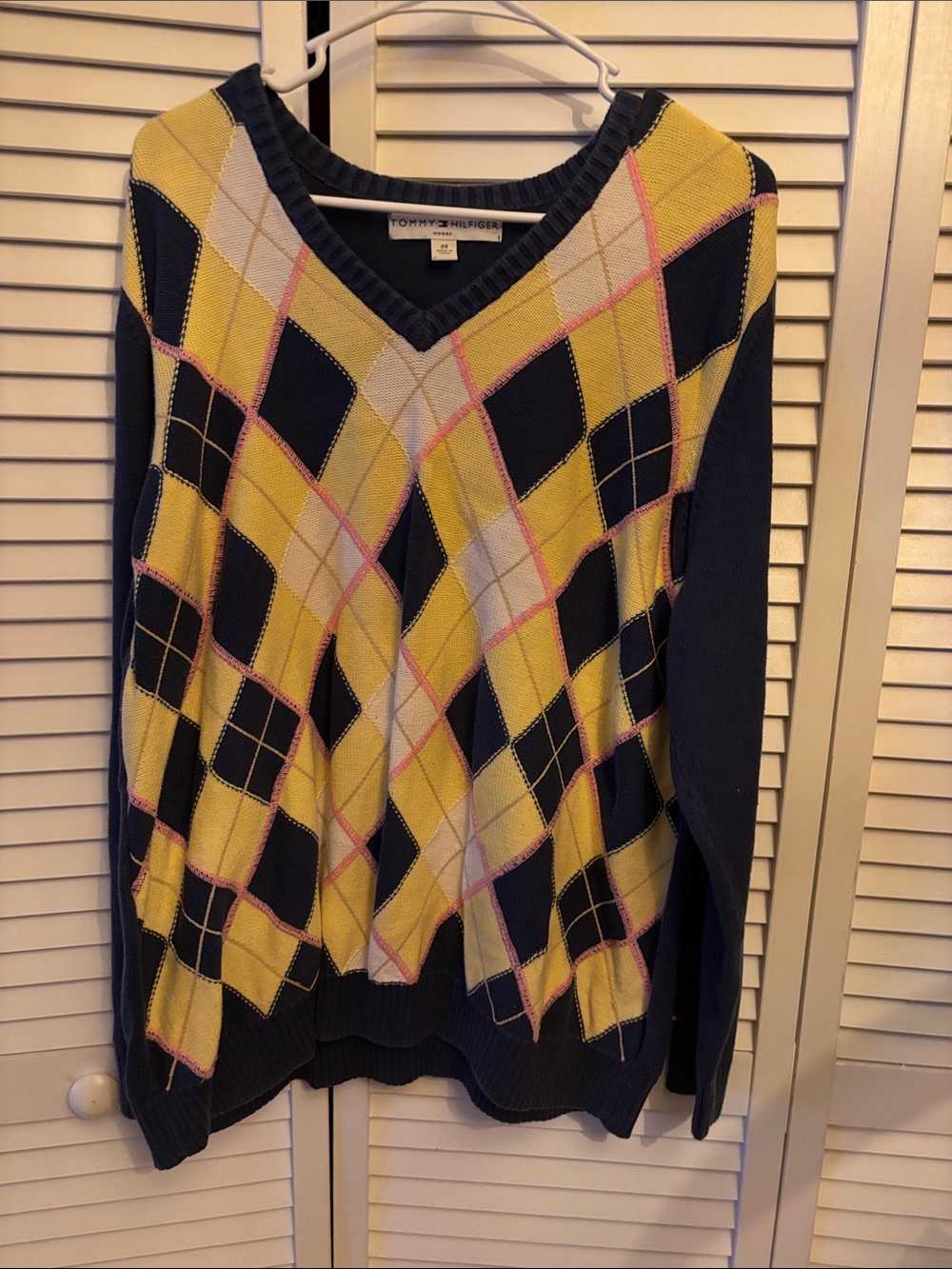 Tommy Hilfiger Women's Yellow & Navy Argyle V-Neck Sweater with Pink Accents